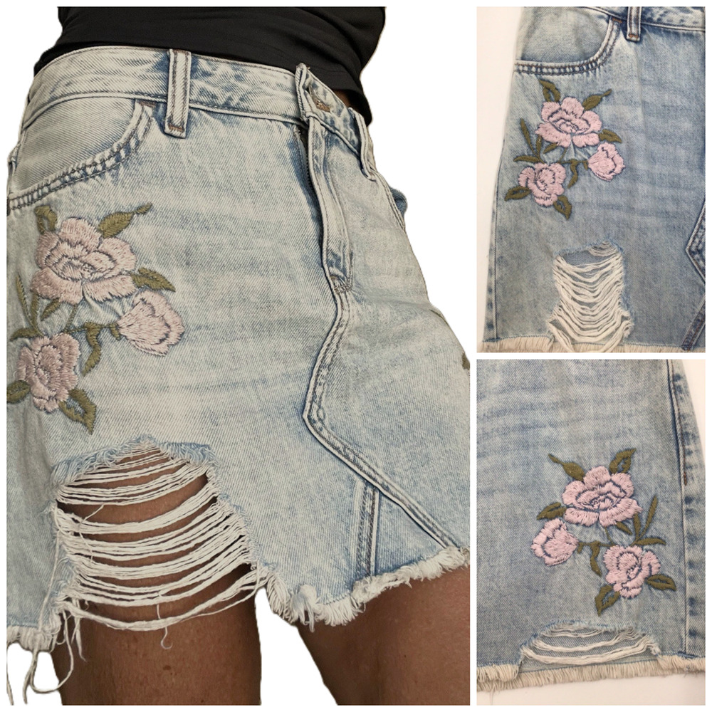 Y2k Hollister Denim Skirt 9 29 Distressed Fray Hem Floral Embroidered Boho vtg